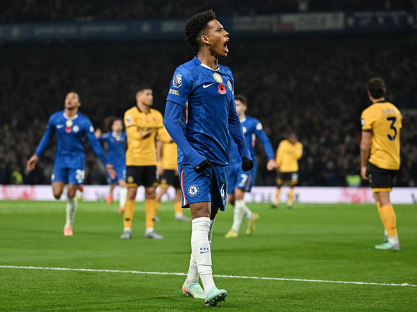 มาเรสก้าชม ‘เอสเตเวา’ เพิ่มชีวิตชีวายามลงสนาม